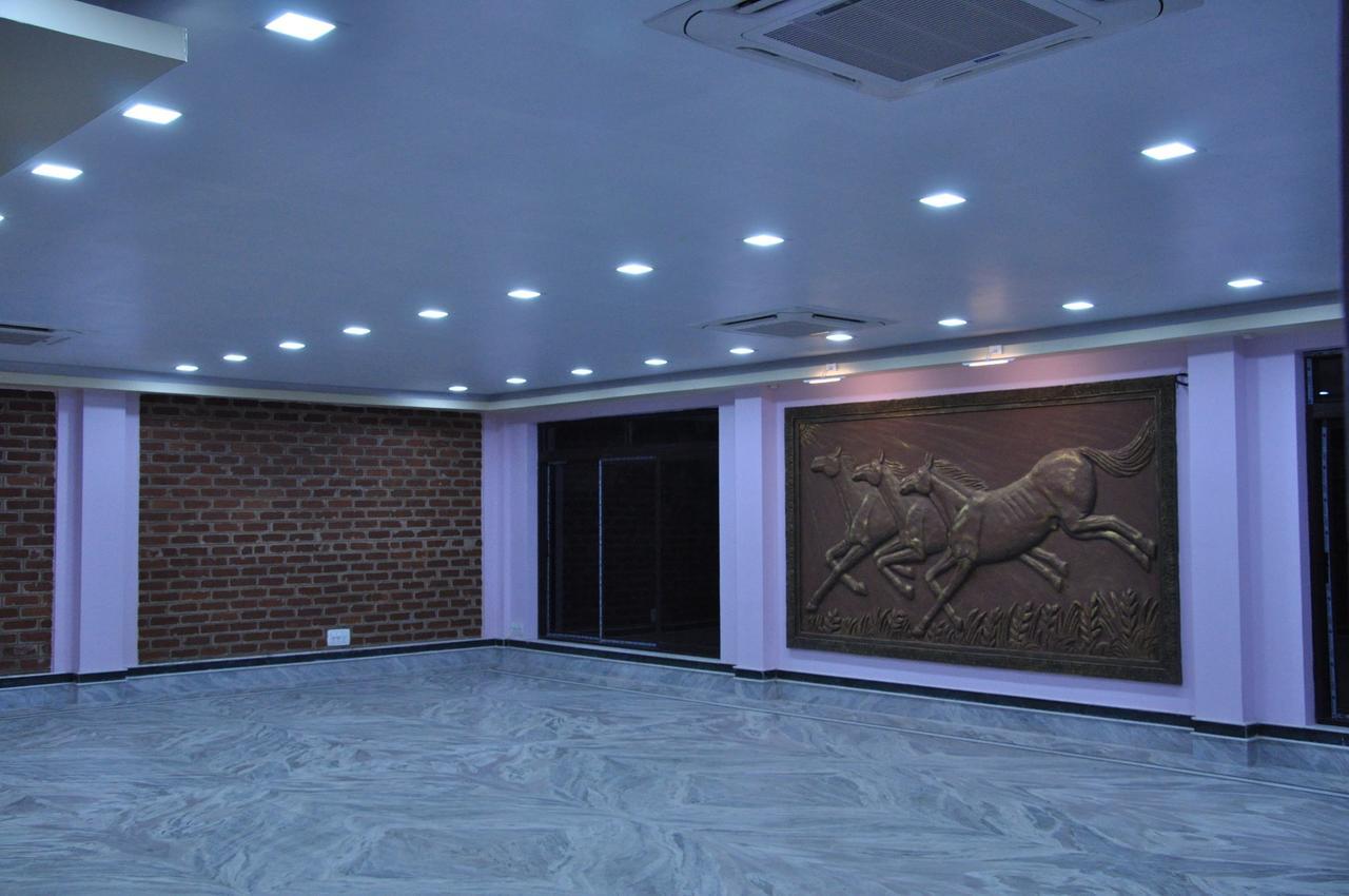 Whispering Woods Inn Bolpur Exteriör bild