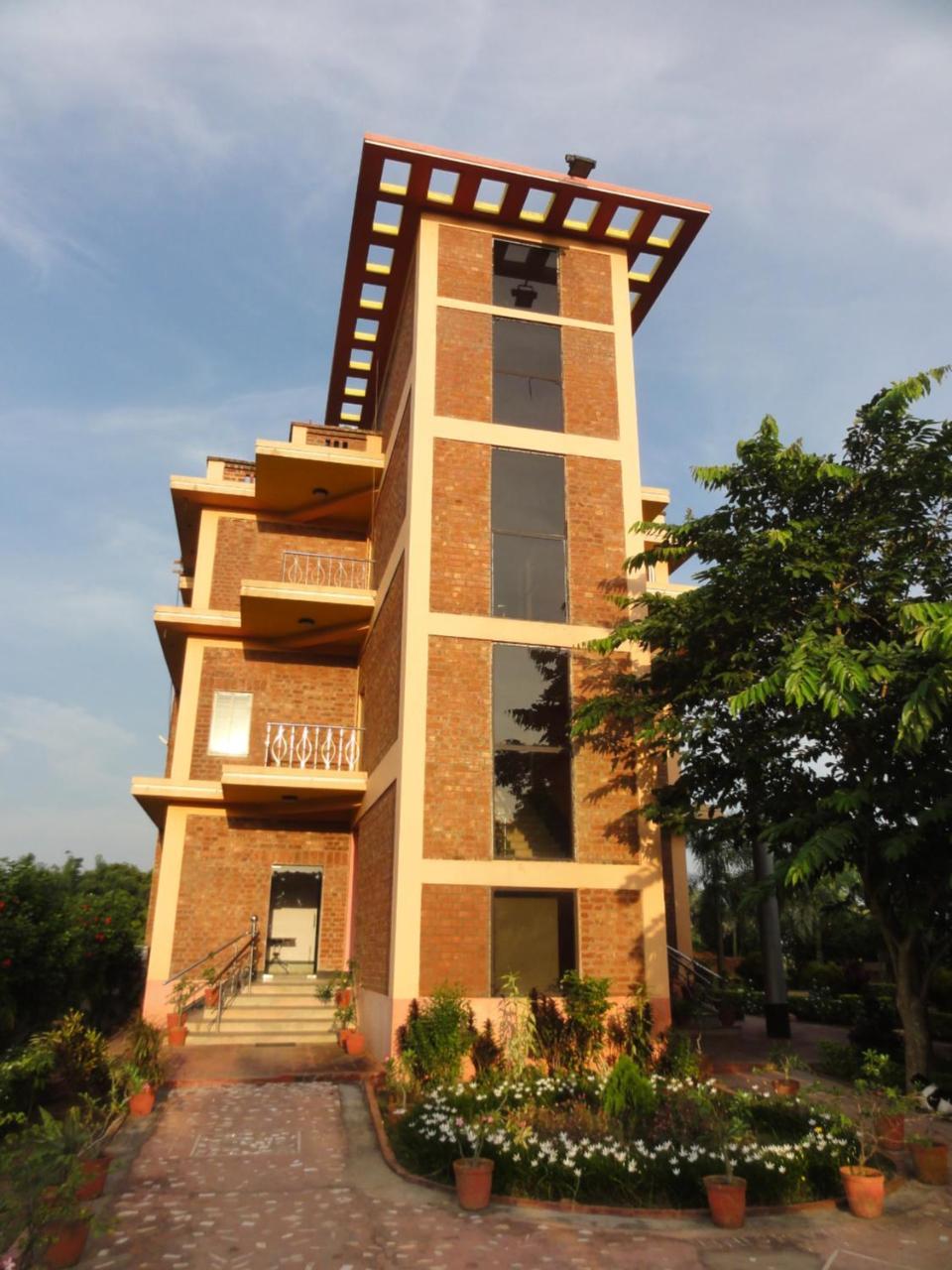 Whispering Woods Inn Bolpur Exteriör bild